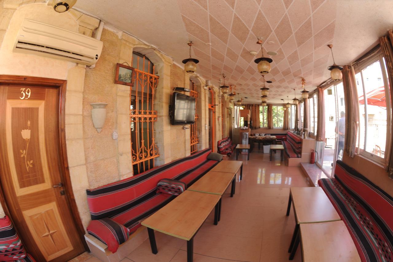 Palm Hostel Yerusalem Bagian luar foto